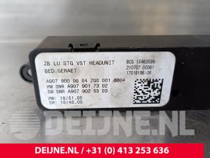 Mercedes Sprinter Radiobedienfeld O233835 foto 3