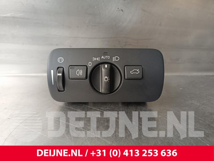 Volvo V40 Licht Schalter O233969