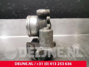 Mercedes Sprinter Throttle body O234068 photo 2