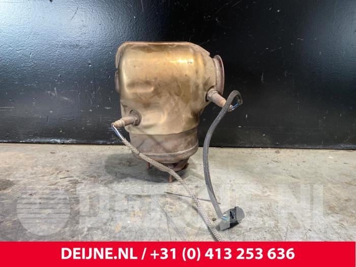 Gebruikte Katalysator Volvo V40 (MV) 2.0 T2 16V Prijs € 350,00 Margeregeling aangeboden door van Deijne Onderdelen Uden B.V.