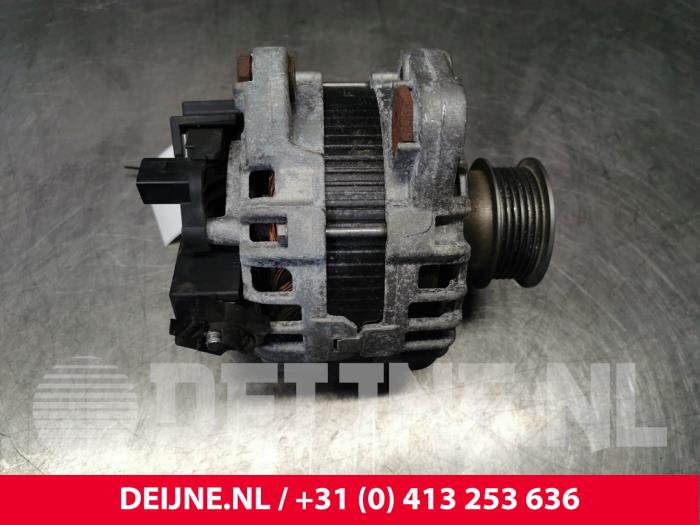 Volvo V40 Dynamo O234098