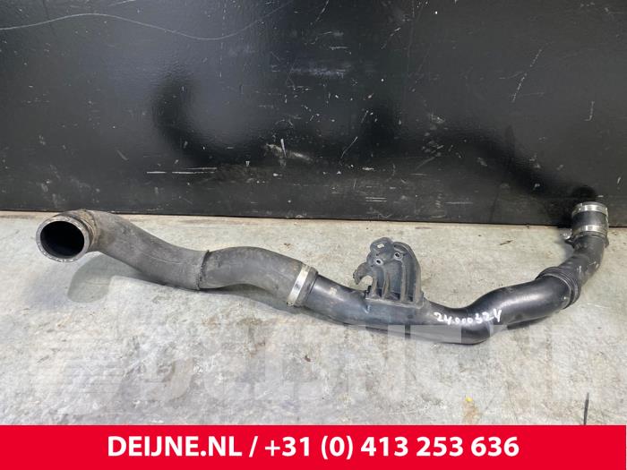 Gebruikte Intercooler Buis Ford Transit Custom 2.0 TDCi 16V Eco Blue 130 Prijs € 30,25 Inclusief btw aangeboden door van Deijne Onderdelen Uden B.V.