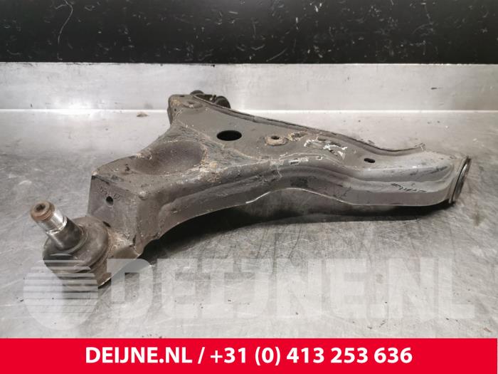 Mercedes Sprinter Draagarm onder links-voor O234136