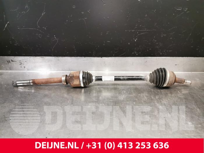 Toyota Pro-Ace City Front drive shaft, right O234287