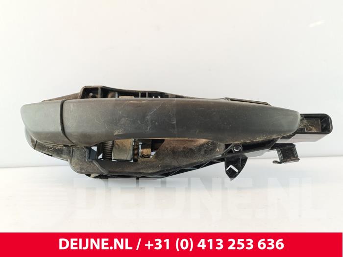 Toyota Pro-Ace City Türgriff 2-türig rechts O234321