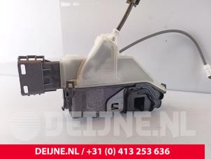 Toyota Pro-Ace City Sliding door lock mechanism, right O234336 photo 3