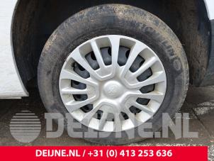 Toyota Pro-Ace City Velgen set O234345 foto 2