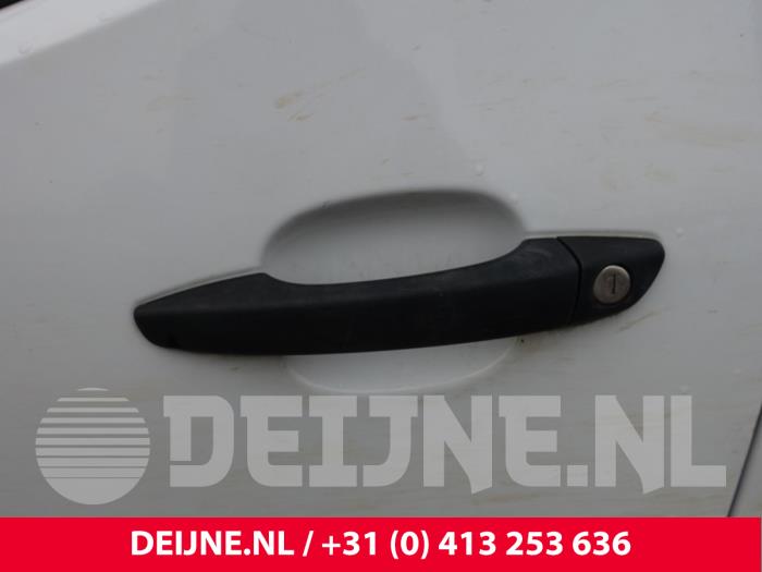 Toyota Pro-Ace City Deurslot Mechaniek 2Deurs links O234353