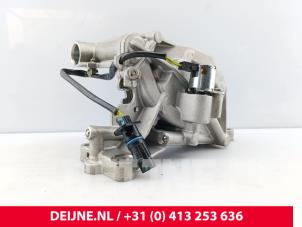 Volvo S90 Oliepomp O234275 foto 2