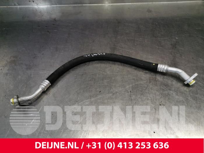 Volvo XC40 Air conditioning line O234363