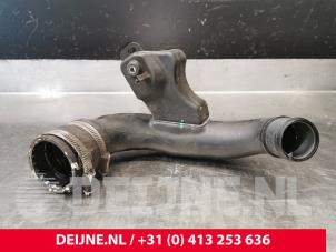 Ford Transit Custom Intercooler Buis O234374 foto 2