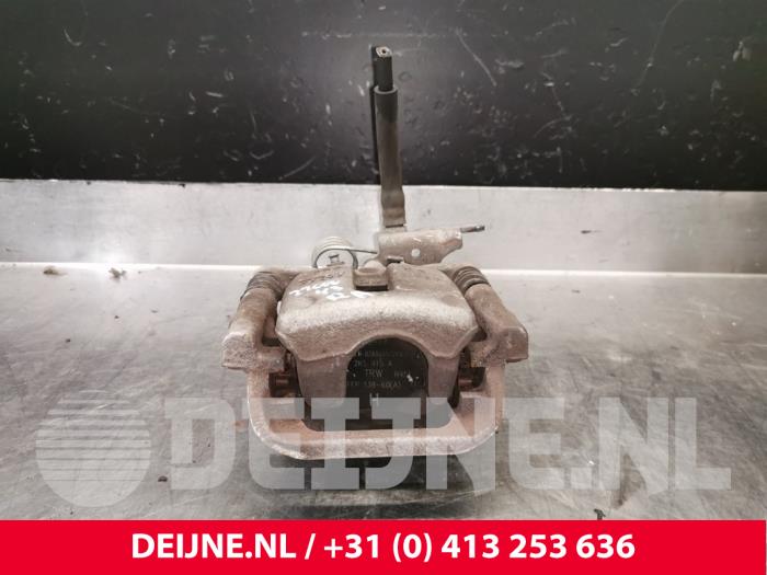 Volkswagen Caddy Bremszange rechts hinten O234444