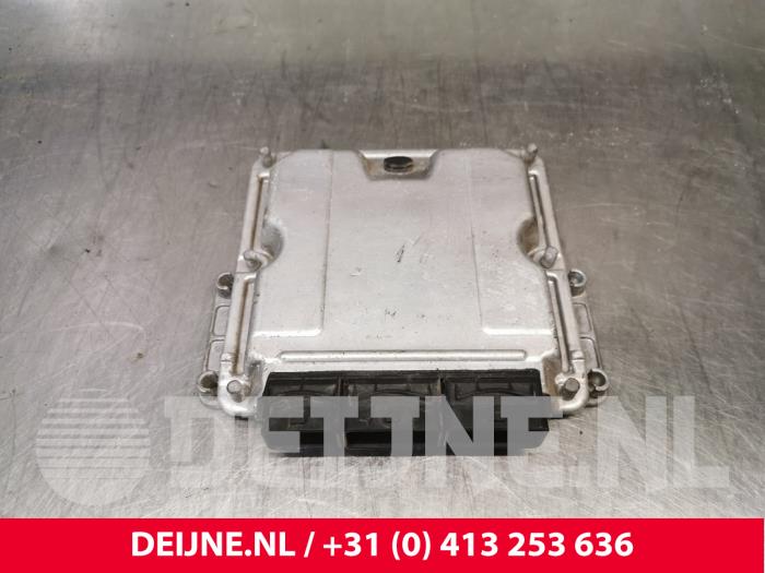Renault Trafic Computer Motormanagement O234484