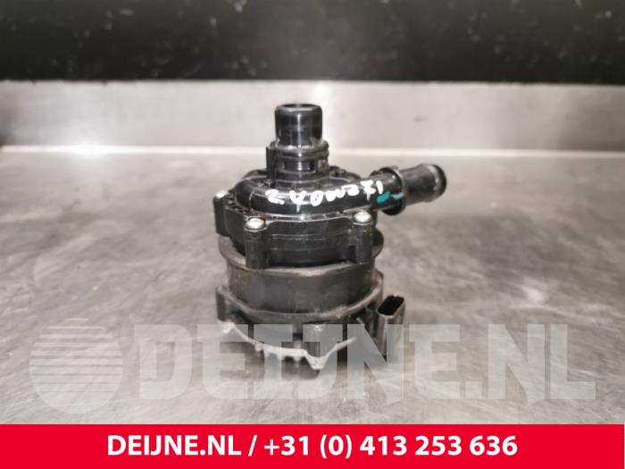 Lynk & Co 01 Zusätzliche Wasserpumpe O234501