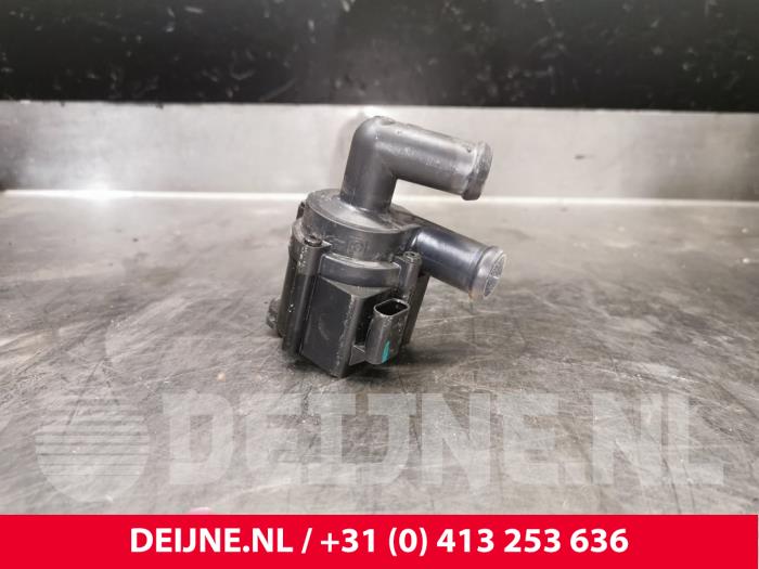 Lynk & Co 01 Zusätzliche Wasserpumpe O234505