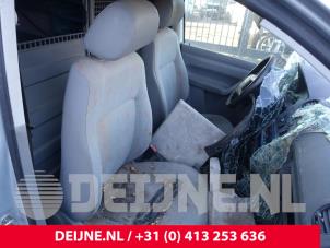 Gebruikte Versnellingspook Volkswagen Caddy III (2KA,2KH,2CA,2CH) 2.0 SDI Prijs € 60,50 Inclusief btw aangeboden door van Deijne Onderdelen Uden B.V.