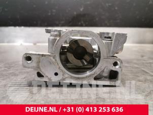 Citroen Berlingo Camshaft housing O234629 photo 3