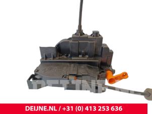 Renault Master Door lock mechanism 2-door, left O234871 photo 3