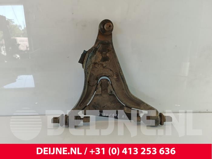 Volvo C70 Querlenker unten rechts vorne O234962