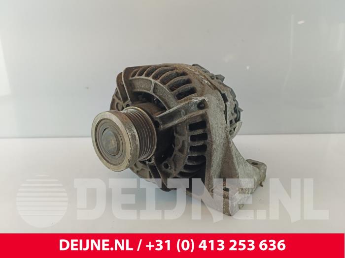 Gebruikte Dynamo Volvo C70 (NC) 2.3 Turbo 20V Prijs € 40,00 Margeregeling aangeboden door van Deijne Onderdelen Uden B.V.