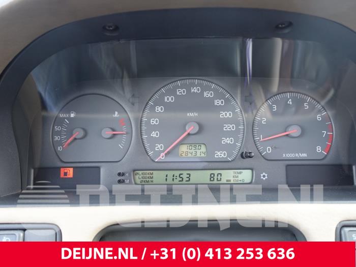 Volvo C70 Tacho - Kombiinstrument KM O234970