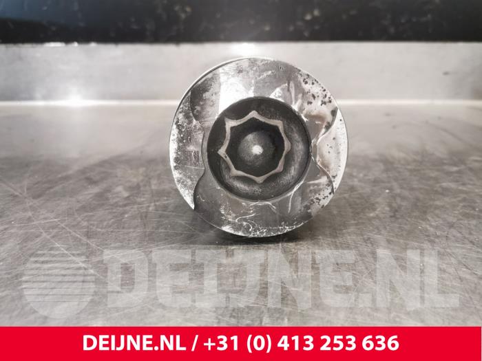 Zuiger van een Ford Transit Custom 2.0 TDCi 16V Eco Blue 130 2014