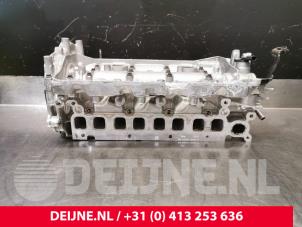 Renault Trafic Cilinderkop O235013 foto 3