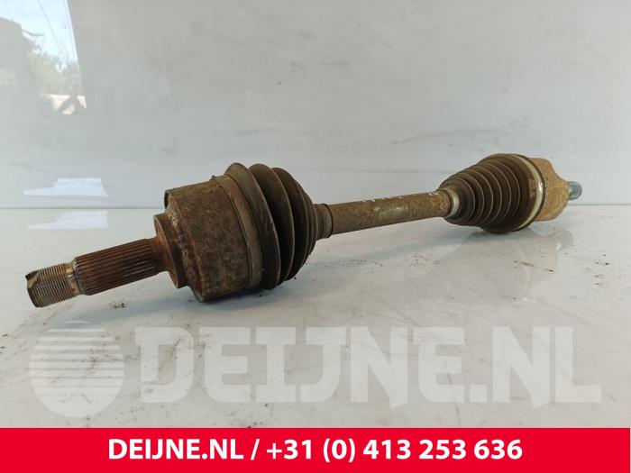 Mercedes Vito Aandrijfas links-voor O235061