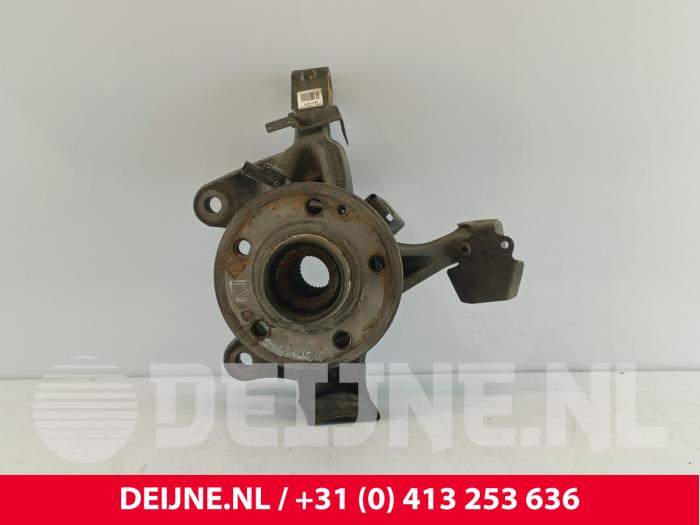 Mercedes Vito Fusee links-voor O235171