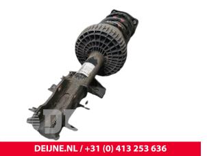 Mercedes Vito Schokdemperpoot links-voor O235187 foto 2