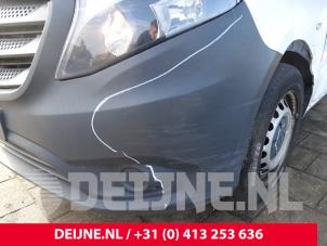Mercedes Vito Voorbumper O235197 foto 3