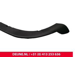 Volvo V50 Spoiler voorbumper O9990002351 foto 3