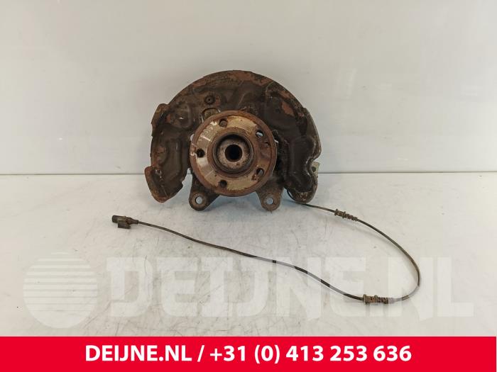 Mercedes Vito Fusee links-voor O235244