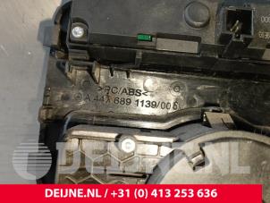 Mercedes Vito Light switch O235248 photo 3