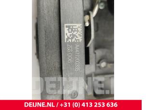 Mercedes Vito Deurslot Mechaniek 2Deurs rechts O235277 foto 3