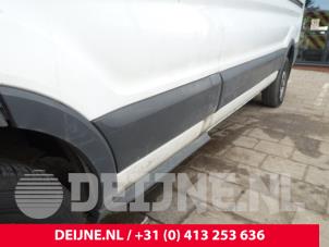 Ford Transit Tür 2-türig links O235328 foto 3