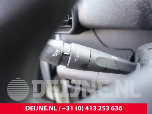Peugeot Partner Steering column stalk O235376 photo 2
