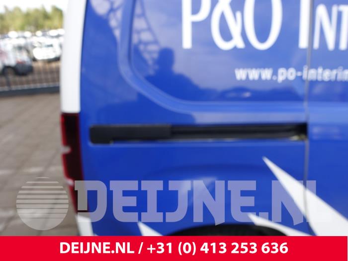 Peugeot Partner Schiebetür Schiene rechts O235404