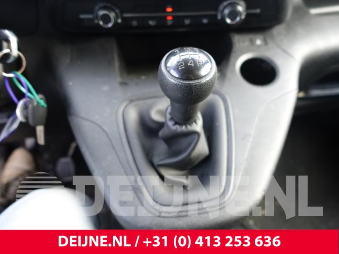 Peugeot Partner Schaltung O235414