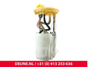 Gebruikte Brandstofpomp Elektrisch Peugeot Expert (V1/VA/VB/VE/VF/VT/VY) 2.0 Blue HDi 120 16V Prijs € 96,80 Inclusief btw aangeboden door van Deijne Onderdelen Uden B.V.