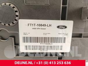 Ford Transit Connect Kilometerteller KM O235557 foto 3