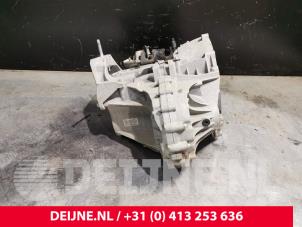Ford Transit Custom Versnellingsbak O235603 foto 3