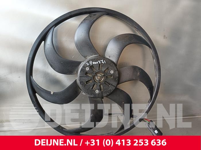 Lynk & Co 01 Kühlgebläse O235609