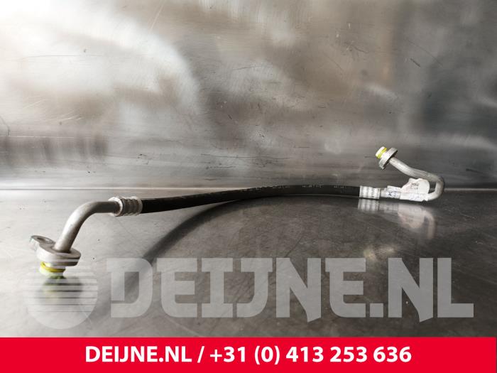 Lynk & Co 01 Klima Leitung O235693