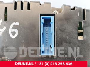 Volkswagen Caddy Odometer KM O235721 photo 3