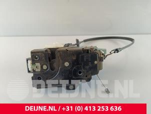 Volkswagen Caddy Türschlossmechanik 2-türig rechts O235756 foto 3