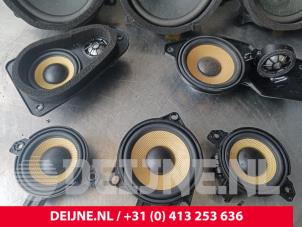 Volvo XC90 Speakerset O235802 foto 2