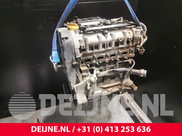 Gebruikte Motor Fiat Doblo Cargo (263) 1.4 16V Prijs € 2.268,75 Inclusief btw aangeboden door van Deijne Onderdelen Uden B.V.