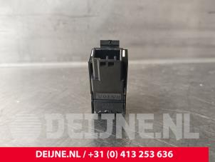 Volvo XC90 Electric window switch O235808 photo 2