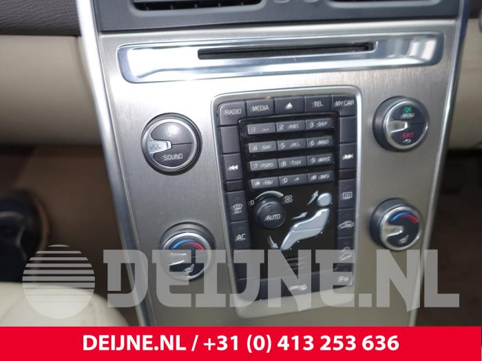 Volvo XC60 Kachel Bedieningspaneel O235989